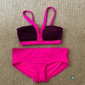Bowden bikini set, mid rise hipster bottoms.